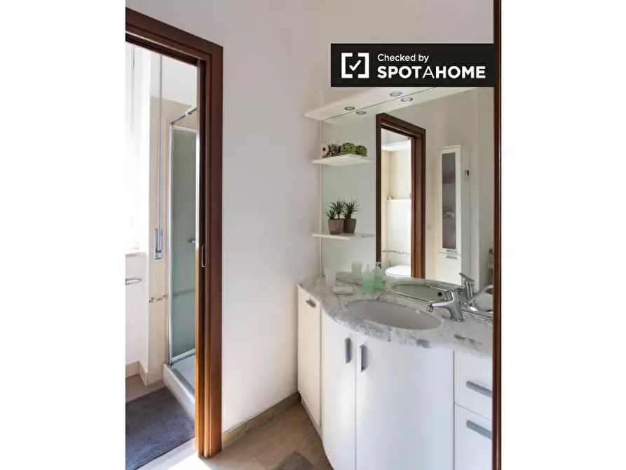 Immagine 12 di Ufficio in affitto  in Via Vettabbia, 20122 Milano MI, Italy a Milano