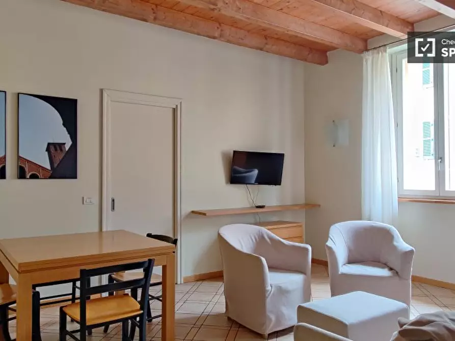 Immagine 2 di Appartamento in affitto  in Via Ascanio Sforza a Milano