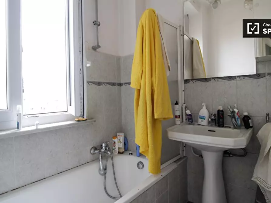 Immagine 13 di Camera condivisa in affitto  in Corso S. Maurizio a Torino