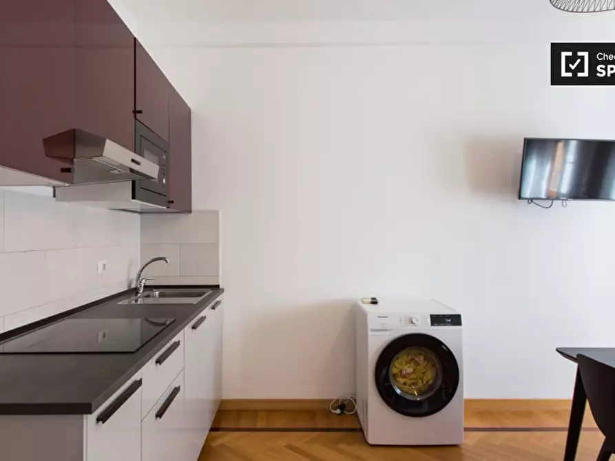 Immagine 2 di Appartamento in affitto  in Via Giovanni Battista Pergolesi a Milano