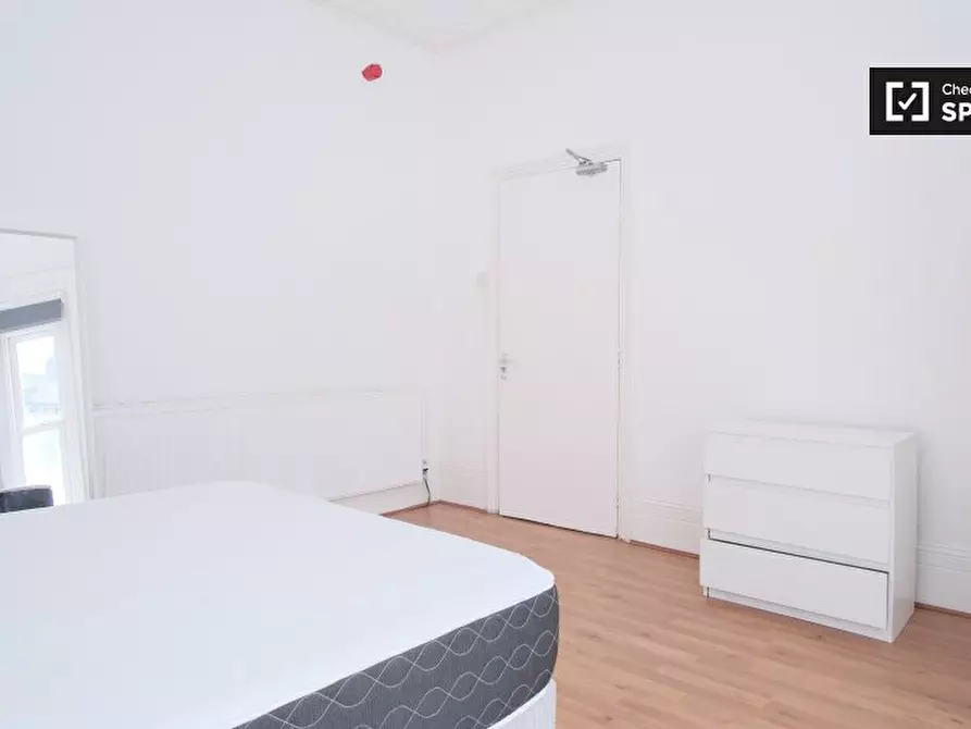 Immagine 4 di Camera condivisa in affitto  in Hornsey Park Road a Tottenham