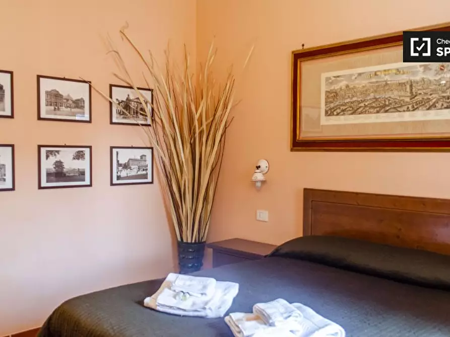 Immagine 2 di Camera condivisa in affitto  in Via Cincinnato, 00175 Roma RM, Italy a Roma