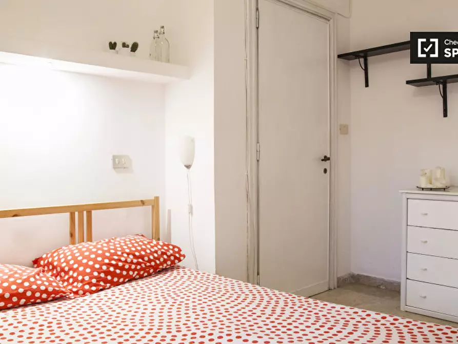 Immagine 3 di Camera condivisa in affitto  in Via Fogliano a Roma