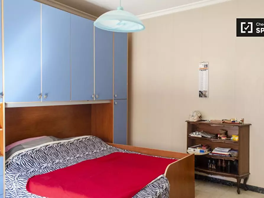 Immagine 2 di Camera condivisa in affitto  in Via Val d'Ossola, 00141 Roma RM, Italy a Roma