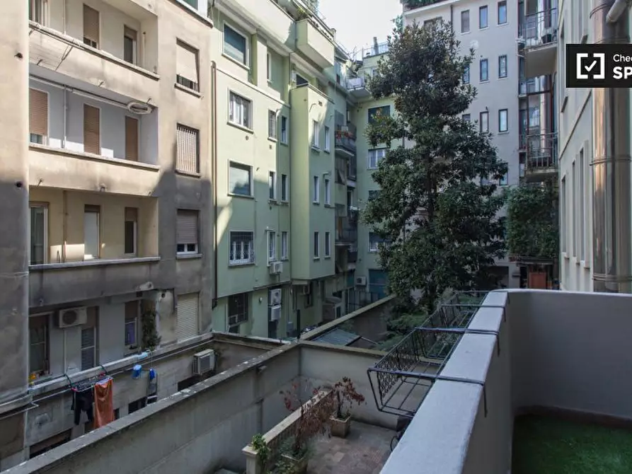 Immagine 14 di Appartamento in affitto  in Viale Tunisia a Milano