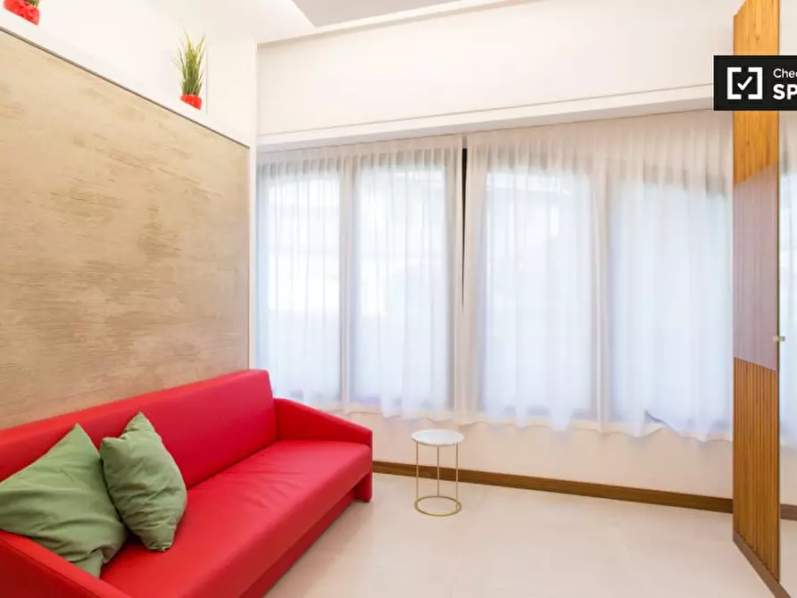 Immagine 10 di Ufficio in affitto  in Corso Italia a Milano