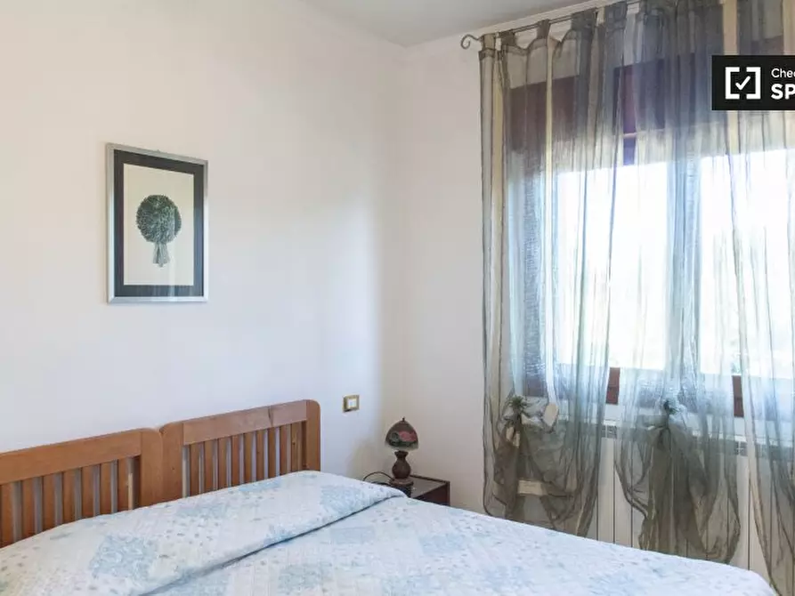 Immagine 14 di Camera condivisa in affitto  in Via Giuseppe Gregoraci a Roma