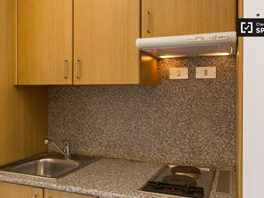 Immagine 6 di Ufficio in affitto  in Via Mosè Bianchi a Milano