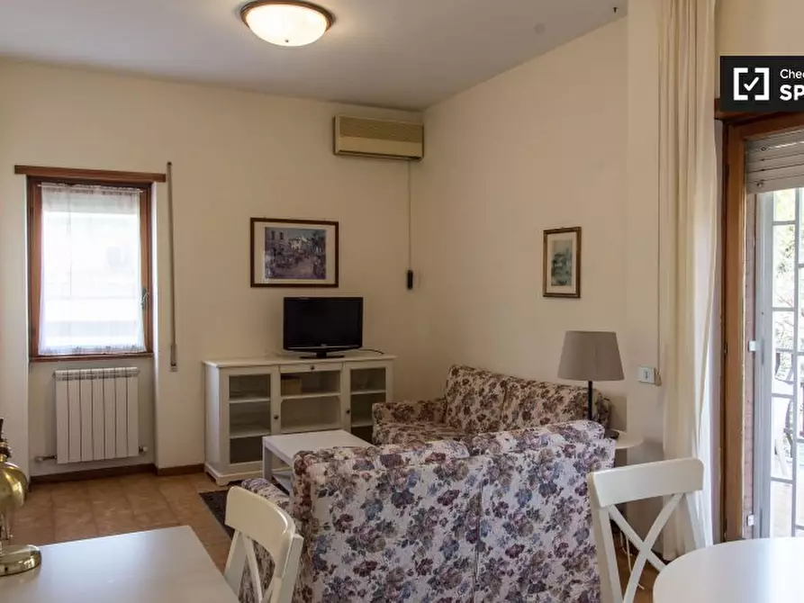 Immagine 3 di Appartamento in affitto  in Via Ildebrando Vivanti a Roma