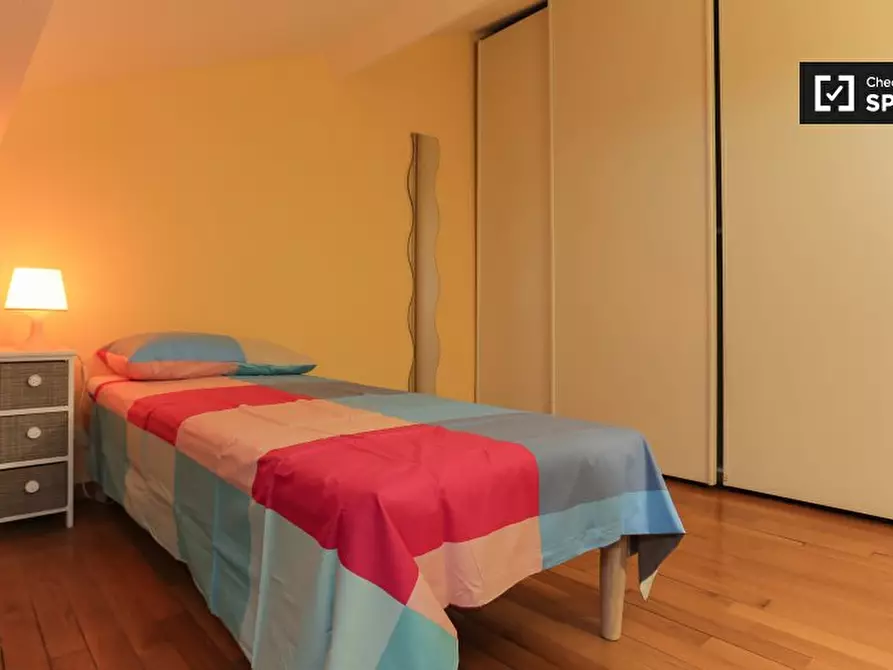 Immagine 3 di Camera condivisa in affitto  in Via Giuseppe Broggi, 20129 Milano MI, Italy a Milano