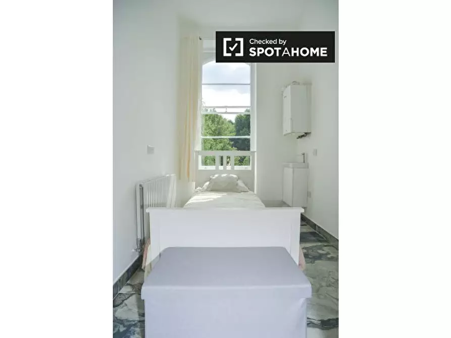 Immagine 13 di Appartamento in affitto  in B Formosa St a Paddington