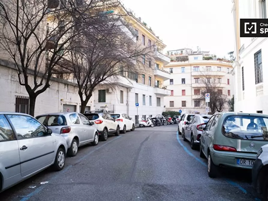 Immagine 18 di Camera condivisa in affitto  in Via Antonio Gallonio, 00161 Roma RM, Italy a Roma