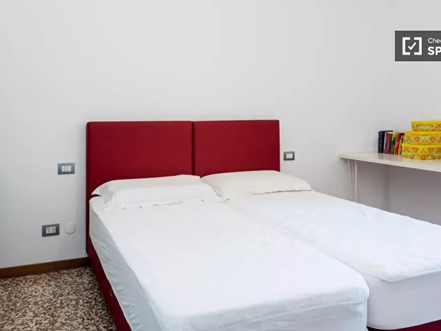 Immagine 2 di Camera condivisa in affitto  in Via Privata Santi Nabore e Felice a Milano