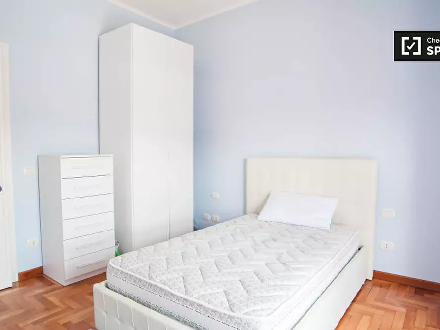 Immagine 10 di Camera condivisa in affitto  in Via Aurelia a Roma