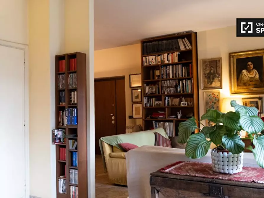 Immagine 8 di Camera condivisa in affitto  in Via Enrico Mizzi a Roma