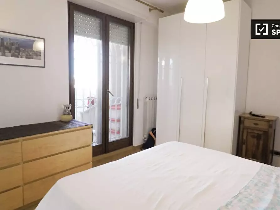 Immagine 5 di Camera condivisa in affitto  in Via Giuseppe Dessì a Roma