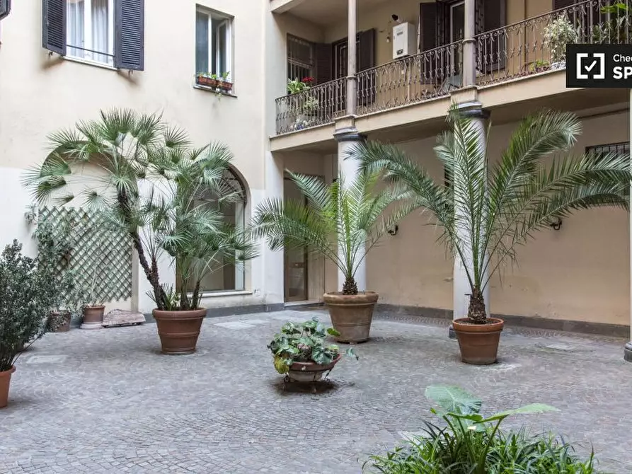 Immagine 15 di Camera condivisa in affitto  in Via Nomentana a Roma