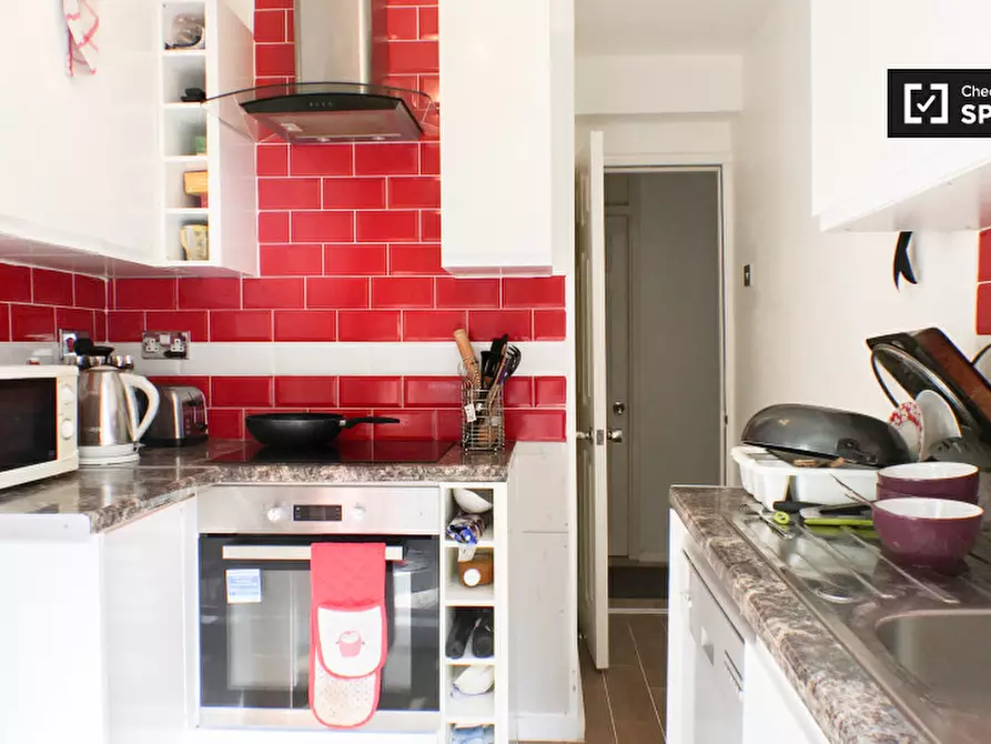 Immagine 3 di Camera condivisa in affitto  in Whitnell Way a Wandsworth