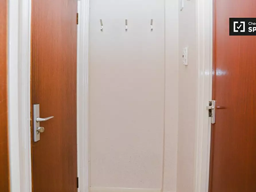 Immagine 2 di Ufficio in affitto  in GF St Anns Villas a Kensington