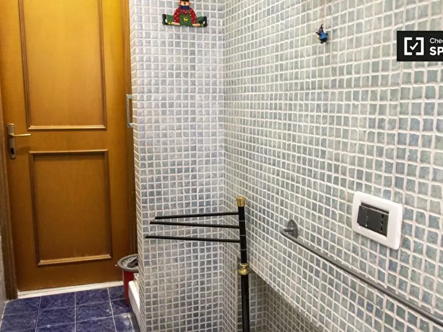 Immagine 7 di Camera condivisa in affitto  in Via Emanuele Filiberto, 00185 Roma RM, Italy a Roma