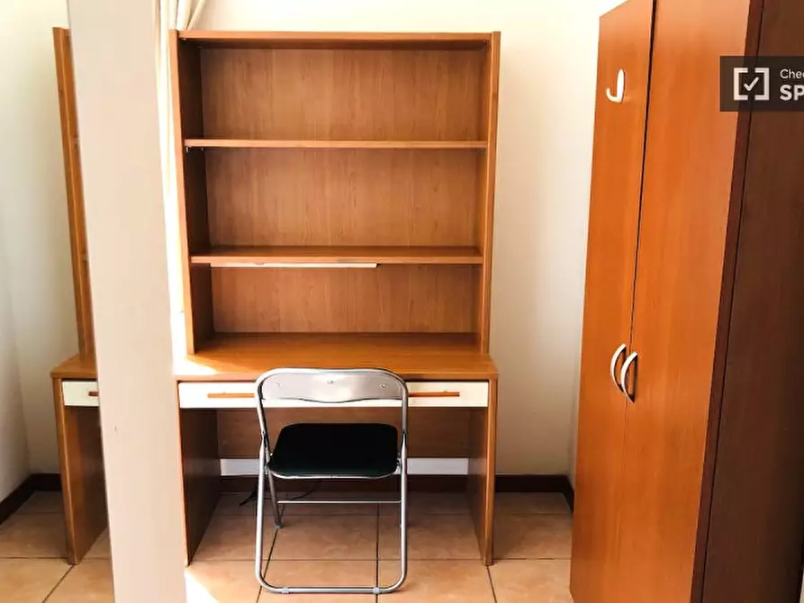 Immagine 4 di Camera condivisa in affitto  in Via Alessandro Brisse a Roma