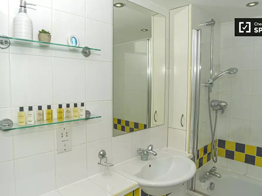 Immagine 9 di Appartamento in affitto  in Cape Yard a Poplar