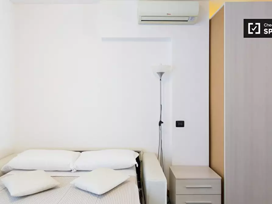 Immagine 3 di Ufficio in affitto  in Via Privata Leonardo Bruni, 20158 Milano MI, Italy a Milano