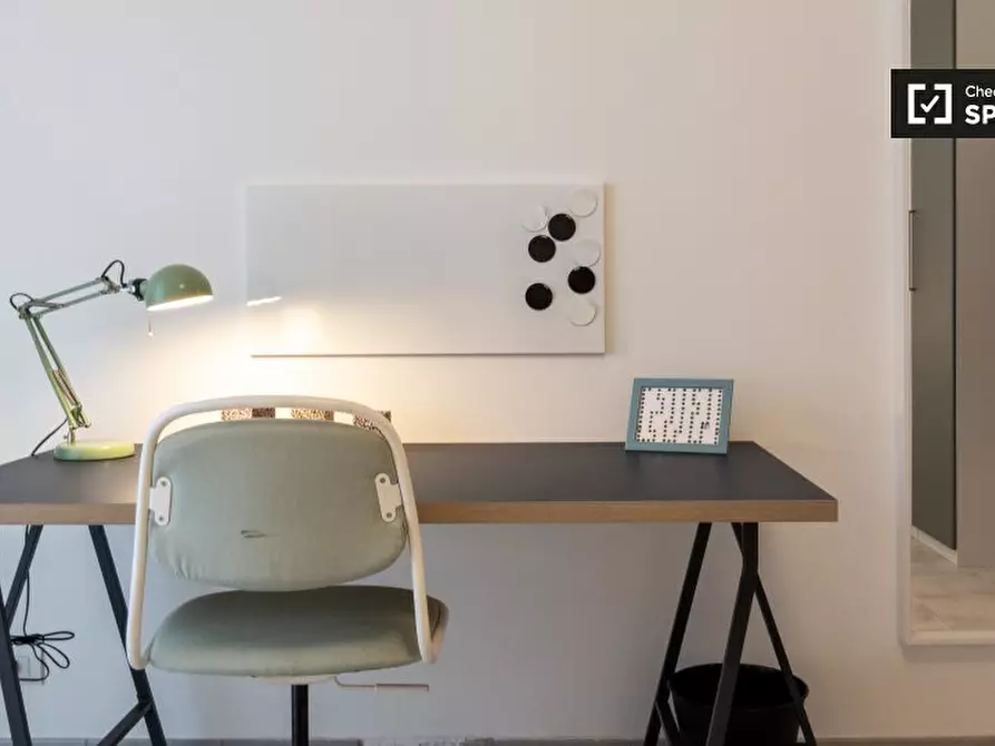 Immagine 4 di Camera condivisa in affitto  in Via Emilio Broglio a Milano