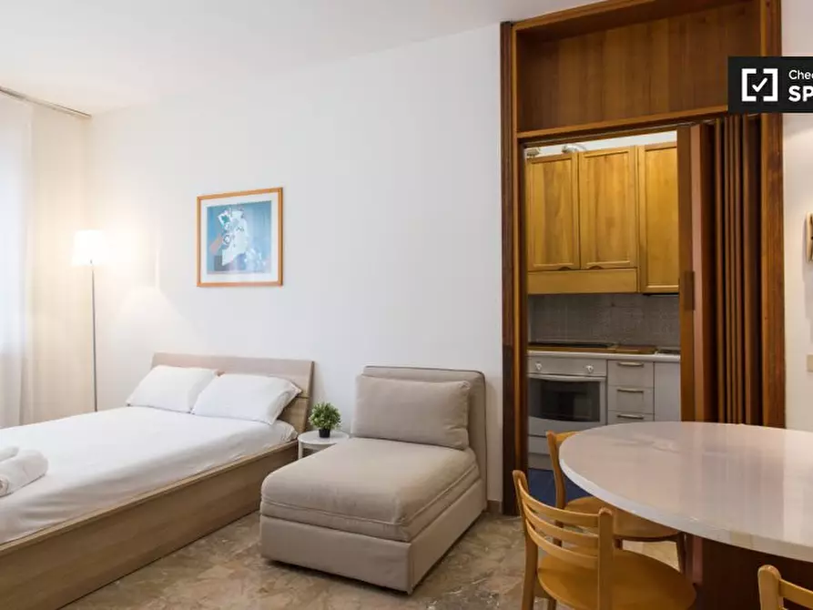 Immagine 6 di Ufficio in affitto  in Via Egadi a Milano