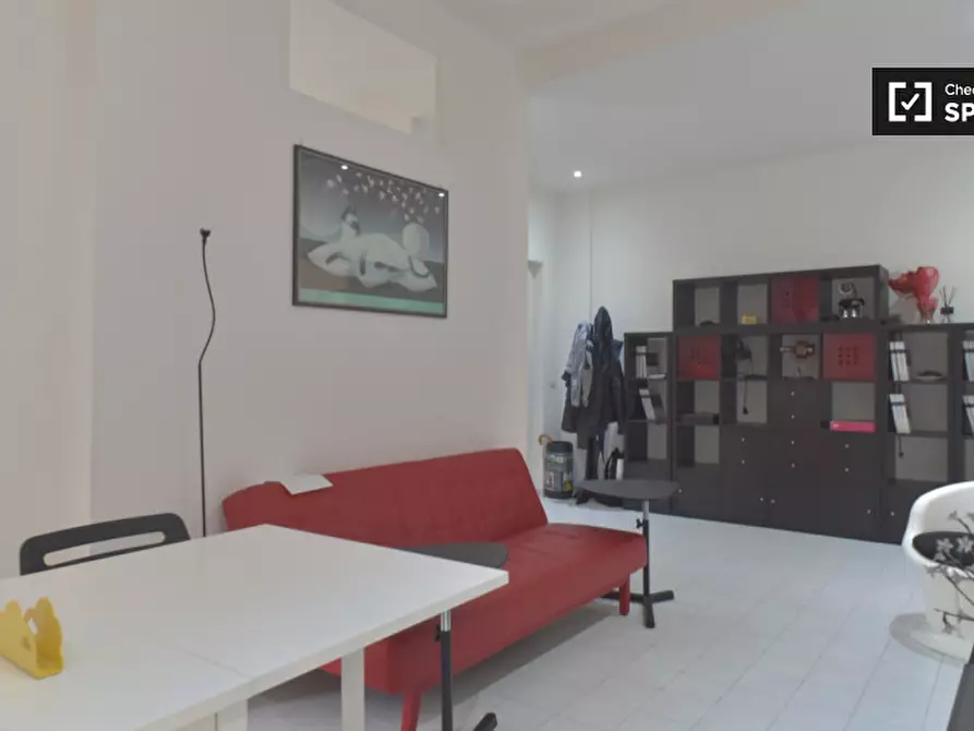 Immagine 8 di Camera condivisa in affitto  in Via Filippo Eredia a Roma