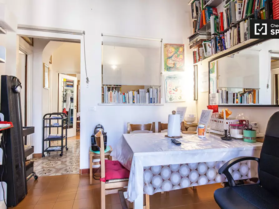 Immagine 12 di Camera condivisa in affitto  in Via Ettore Rolli a Roma