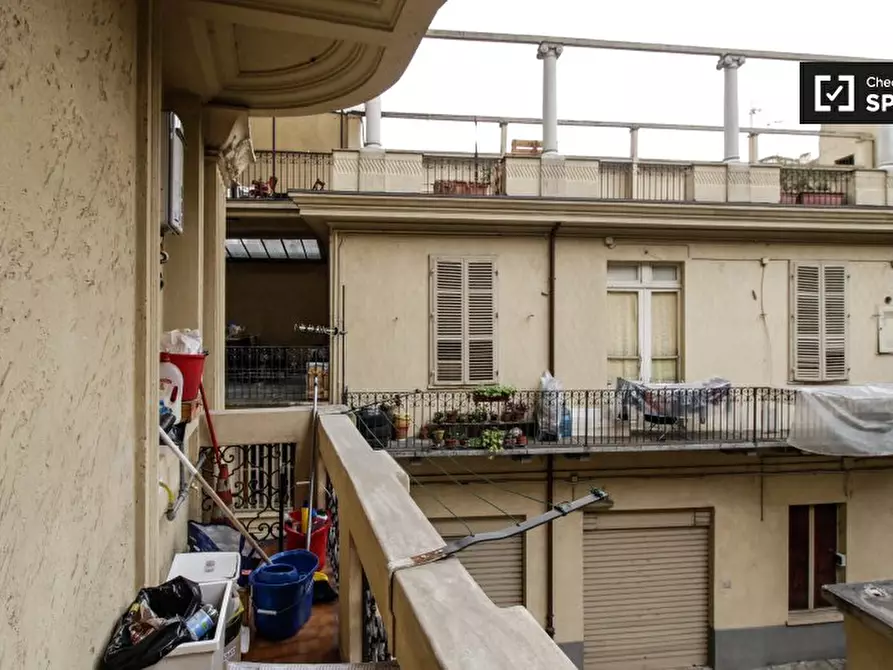 Immagine 19 di Camera condivisa in affitto  in Corso S. Maurizio a Torino