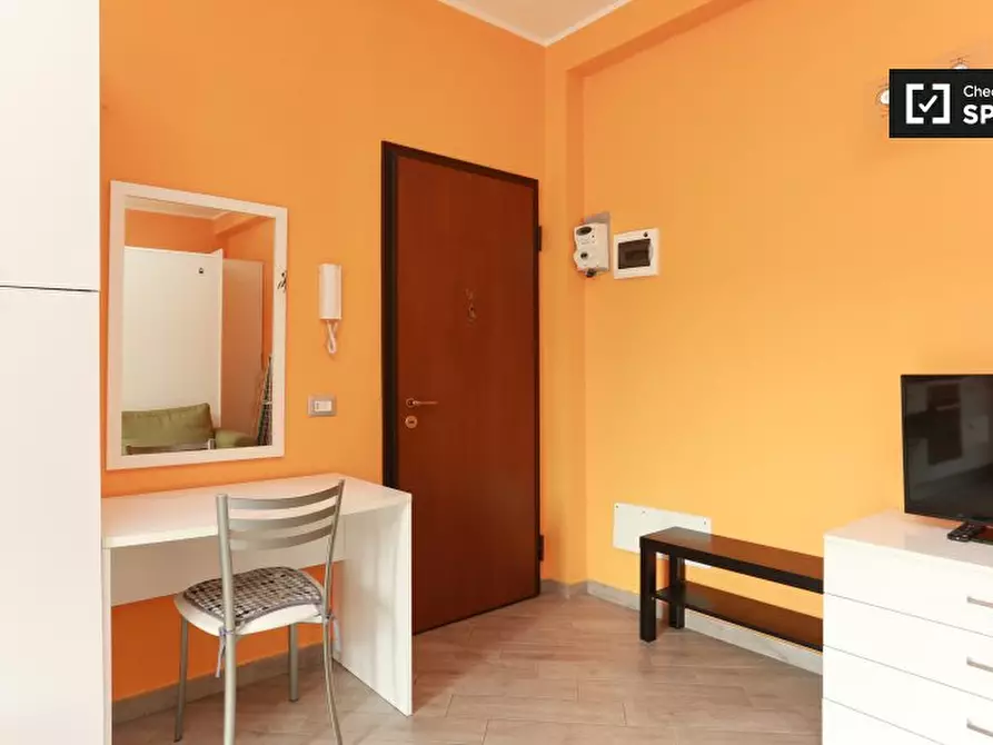 Immagine 2 di Ufficio in affitto  in Via Bordighera a Milano