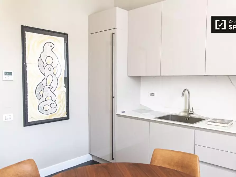 Immagine 2 di Appartamento in affitto  in Via Volturno a Roma