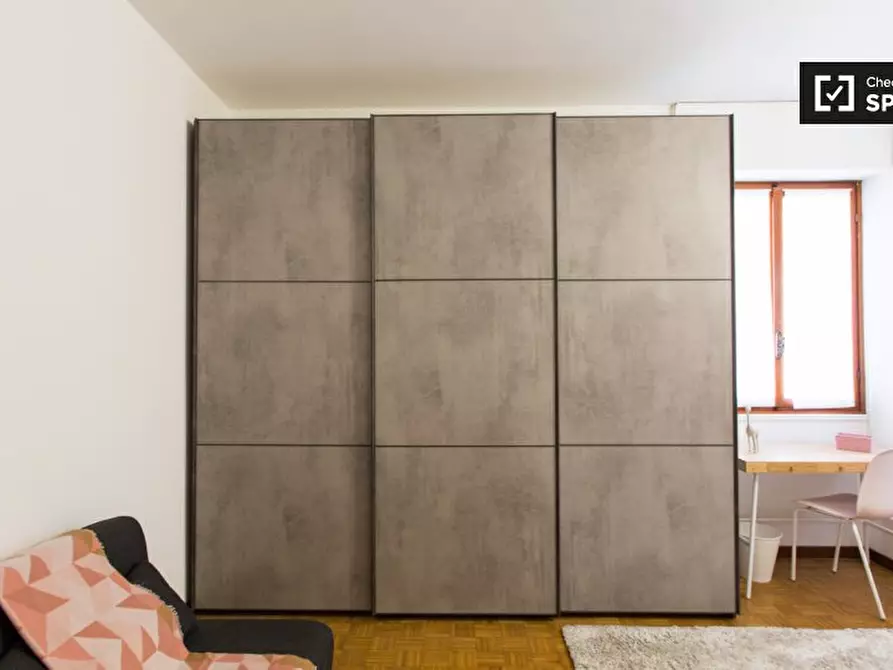 Immagine 2 di Camera condivisa in affitto  in Via Savona, 20144 Milano MI, Italy a Milano