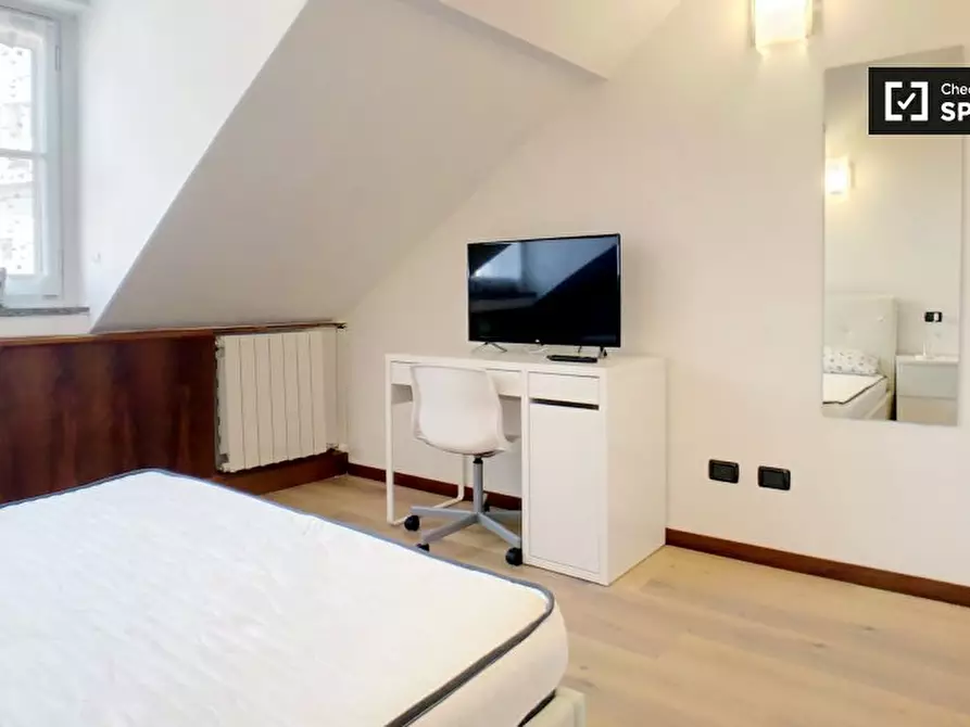 Immagine 2 di Camera condivisa in affitto  in Via Santa Maria Podone, 20123 Milano MI, Italy a Milano