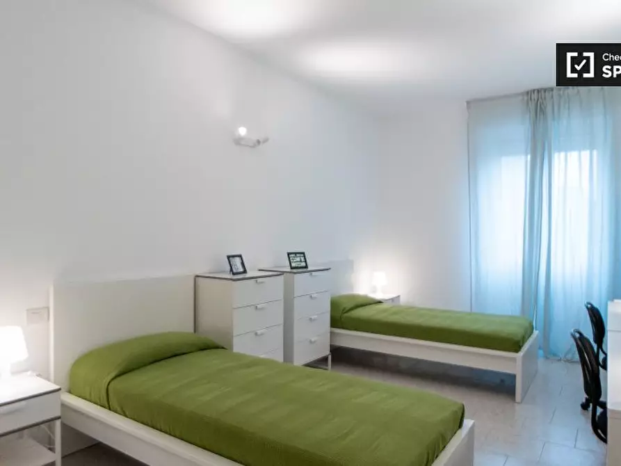 Immagine 3 di Camera condivisa in affitto  in Via Ruggero Leoncavallo a Milano