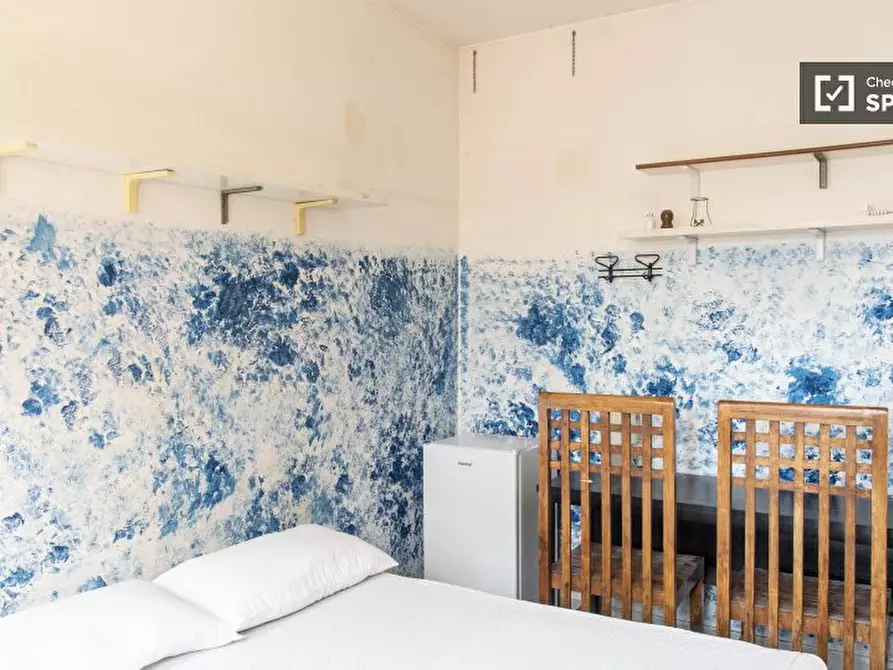 Immagine 2 di Camera condivisa in affitto  in Lungotevere Portuense a Roma