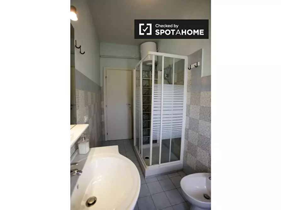 Immagine 11 di Appartamento in affitto  in Viale Ippocrate a Roma