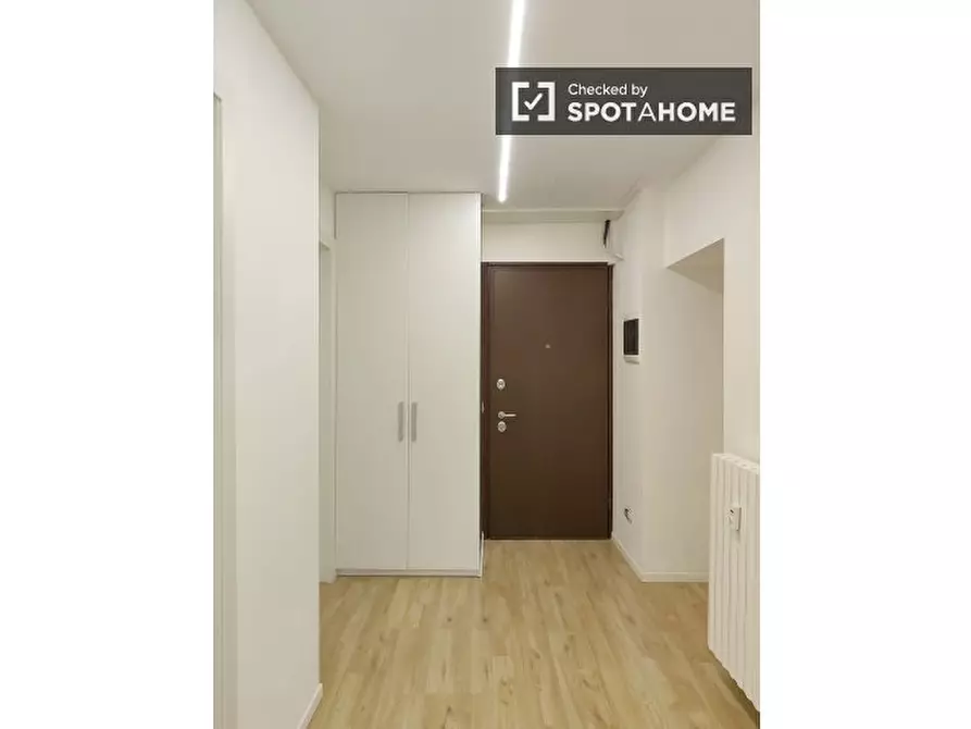 Immagine 16 di Camera condivisa in affitto  in Via Mac Mahon a Milano