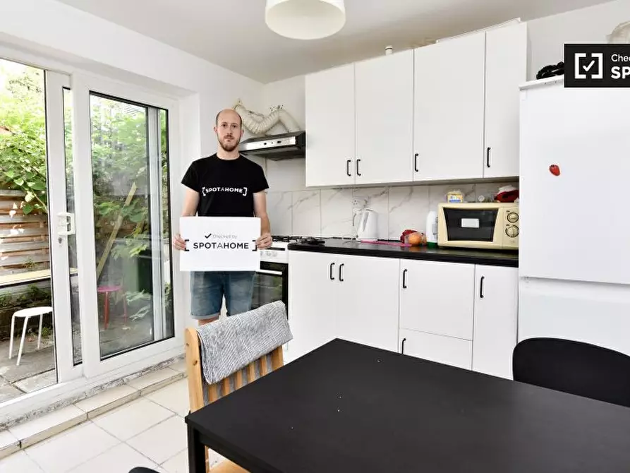 Immagine 8 di Camera condivisa in affitto  in Berriman Rd a Islington