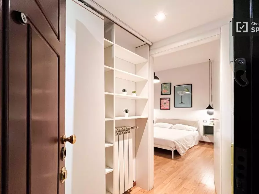 Immagine 4 di Ufficio in affitto  in Via Cola Montano a Milano