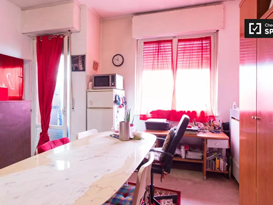 Immagine 7 di Camera condivisa in affitto  in Via Carlo Girola a Milano