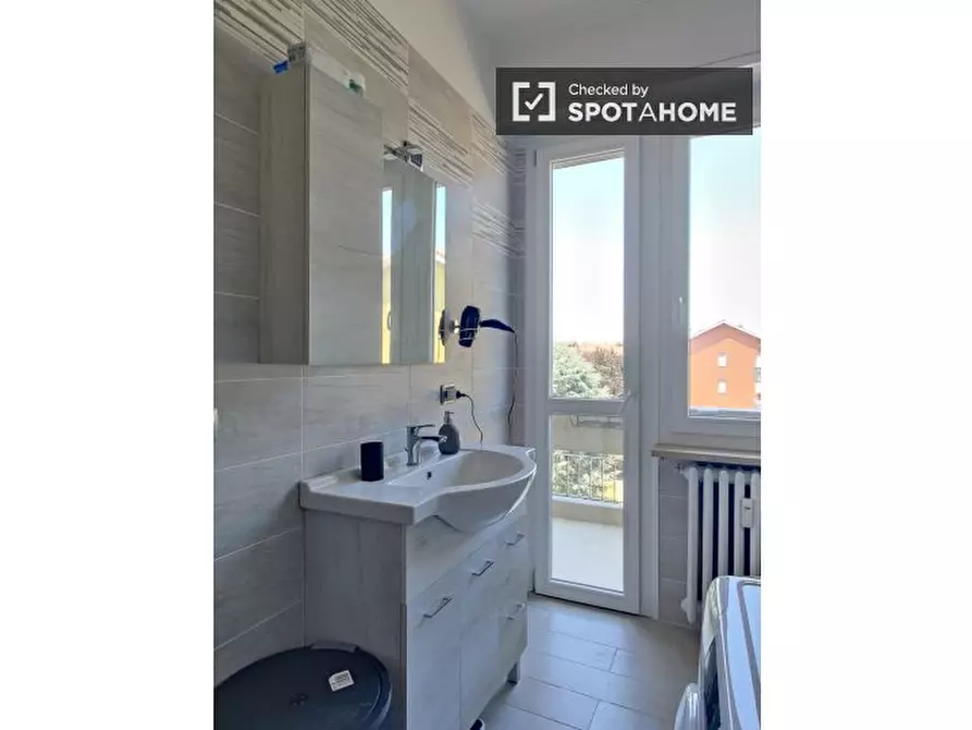 Immagine 9 di Camera condivisa in affitto  in Via Concilio Vaticano II a Milano