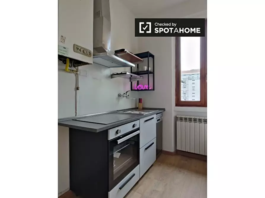 Immagine 7 di Camera condivisa in affitto  in Via Don Bosco a Milano