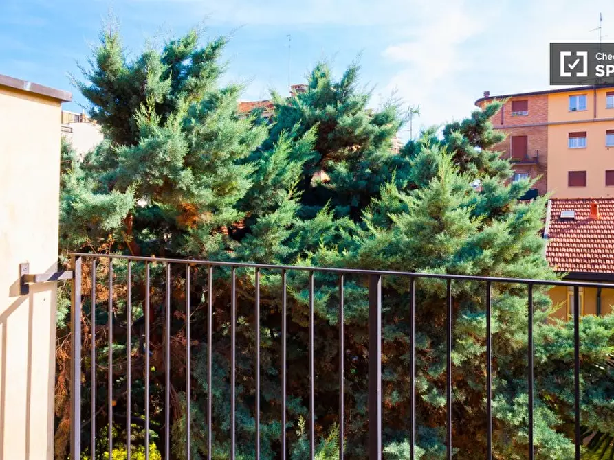 Immagine 16 di Camera condivisa in affitto  in Via Bellinzona a Milano