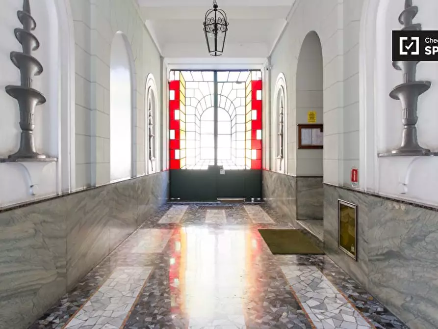 Immagine 14 di Camera condivisa in affitto  in Piazzale Susa a Milano