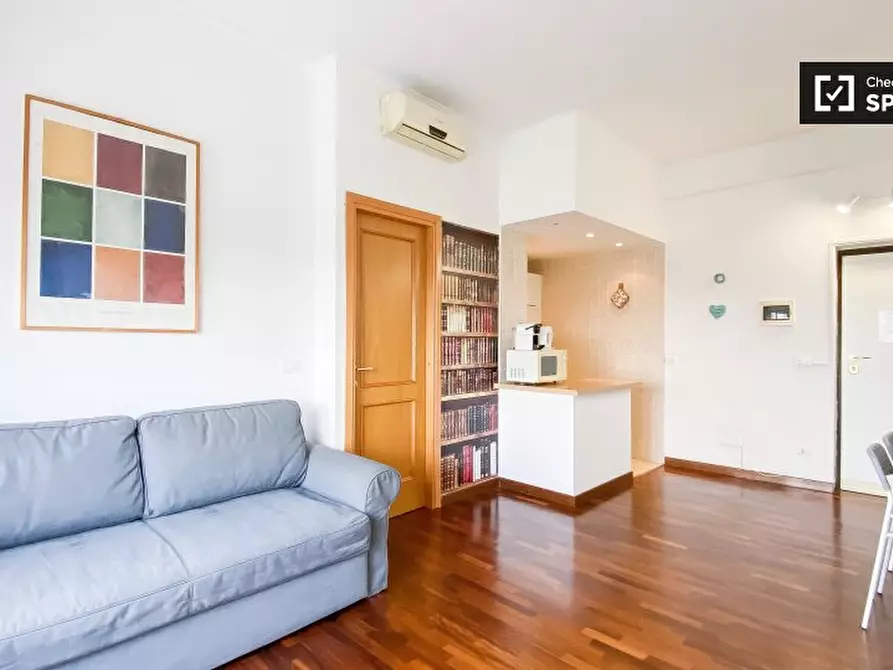 Immagine 4 di Appartamento in affitto  in Via Bogliasco a Roma