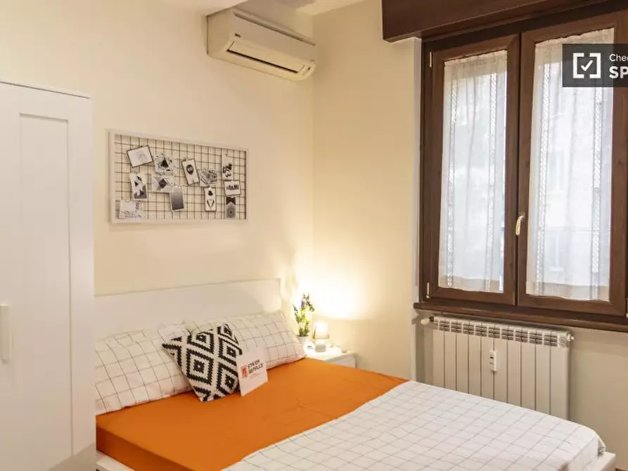 Immagine 7 di Camera condivisa in affitto  in Viale Ippocrate a Roma