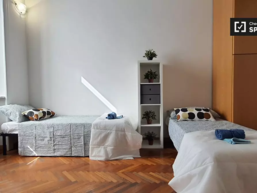 Immagine 10 di Camera condivisa in affitto  in Via Sebastiano del Piombo a Milano